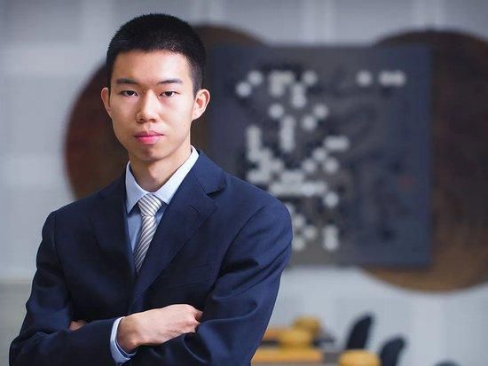 一个乖巧的妻子
